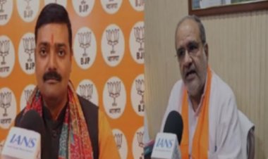 कांग्रेस ने बोतल से निकाला ‘वोट जिहाद’ का जिन्न तो भड़की बीजेपी, निर्वाचन आयोग से कार्रवाई की मांग