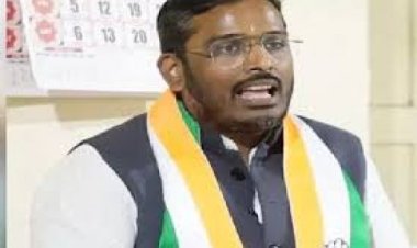 पालाबदल के बाद बम बोले, ‘जो आदमी 15 लाख की घड़ी पहनता है, उसे कोई व्यक्ति सौदे में क्या देगा’