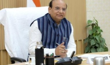 एलजी के आदेश पर दिल्ली महिला आयोग से हटाए गए सैकड़ों कर्मचारी, नियमों के खिलाफ नियुक्ति के आरोप