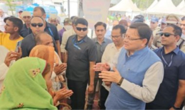 वास्तु शास्त्र के अनुसार घर में किसी भी चीज को रखने का निश्चित होता है स्थान, जाने लक्ष्मी की मूर्ति रखने का सही तरीका