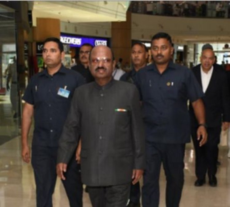 यौन उत्पीड़न की शिकायत : राज्यपाल ने राजभवन के कर्मियों को पुलिस के साथ संपर्क से बचने को कहा