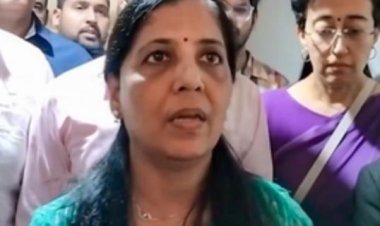 ‘पूरा तंत्र कोशिश कर रहा है, बंदा जेल से बाहर ना आए‘, पति अरविंद केजरीवाल की गिरफ्तारी पर बोलीं सुनीता