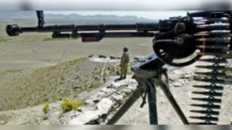 जम्मू-कश्मीर के कठुआ में भारी मात्रा में हथियार और गोला-बारूद बरामद