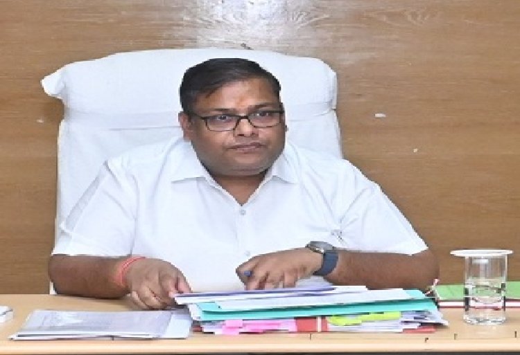 कलेक्टर ने ली सड़क सुरक्षा समिति की बैठक