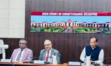 लोक अदालत में अधिक से अधिक राजीनामा योग्य प्रकरणों का करें निराकरण : चीफ जस्टिस सिन्हा