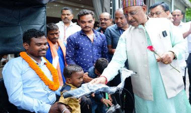 दिव्यांगता कमजोरी नही, मन के हौसले से जीवन की उड़ान