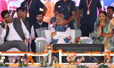 अपने स्कूल पहुंचकर पुराने दिनों को याद किया मुख्यमंत्री ने, कहा- शिक्षा से बहुत कुछ बदलता है