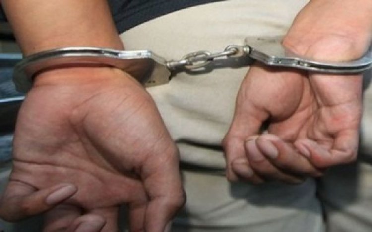 दिल्ली: फर्जी कॉल सेंटर का भंडाफोड़, नौ महिलाओ समेत 20 लोग गिरफ्तार