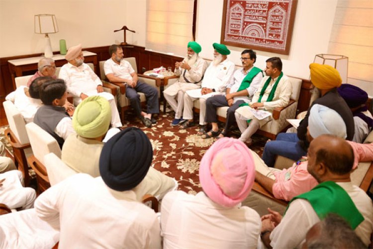 राहुल गांधी ने किसानों के साथ की बैठक