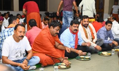 उपमुख्यमंत्री विजय शर्मा कावड़ियों के बीच पहुँचे अमरकंटक