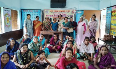 आज लेनिस क्लब रायपुर ग्राम चोरहा (कुम्हारी) में महिलाओं के स्वास्थ सम्बन्धी जागरूकता हेतु शिविर