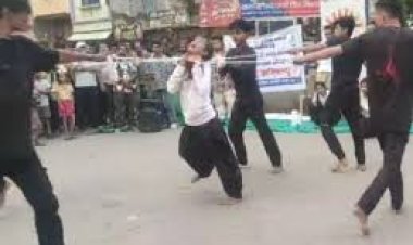 बालिका अपराध पर नुक्कड़ नाटक हुआ:इंसानियत ग्रुप के कलाकारों ने दी प्रस्तुति, पुलिस ने चलाया अभिमन्यु अभियान