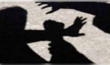 हरदा में म‍िले बाप-बेटी के शव, बड़ी बेटी गंभीर