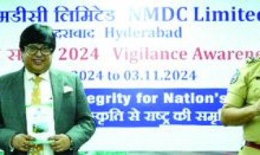 शुभ मुहूर्त में शुरू हुई मंडी में खरीदी:किसानों का तिलक लगाकर किया स्वागत, पूजे तौल कांटे; पढ़िए कौन-सी उपज-क्या भाव बिकी