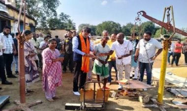 विधायक किरणदेव ने पल्ली धान खरीदी केन्द्र में पूजा-अर्चना कर धान खरीदी का किया शुभारंभ