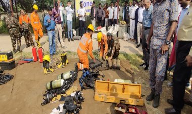 जिला चिकित्सालय में एनडीआरएफ की मॉक ड्रिल: आपदा प्रबंधन के लिए जागरूकता और तैयारी