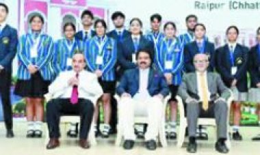 इस बार भरपूर बारिश से बढ़ेगा गेहूं का रकबा:साथ ही लहसुन की बोवाई भी होगी ज्यादा; खेत तैयार करने में जुटे किसान