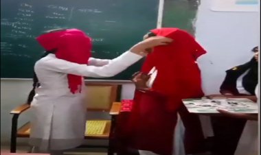 स्कूल में Reel के लिए दो छात्राओं ने किया निकाह, Viral होने पर मचा बवाल