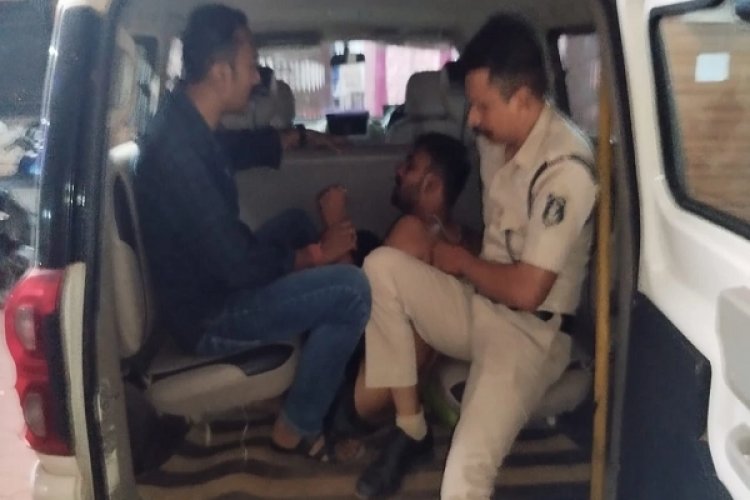 हत्या का आरोपी राजा बेझर अरेस्‍ट, गिरफ्तारी के दौरान झड़प में कई पुलिकर्मी घायल, पैरोल खत्म होने के बाद भी घूम रहा था खुलेआम