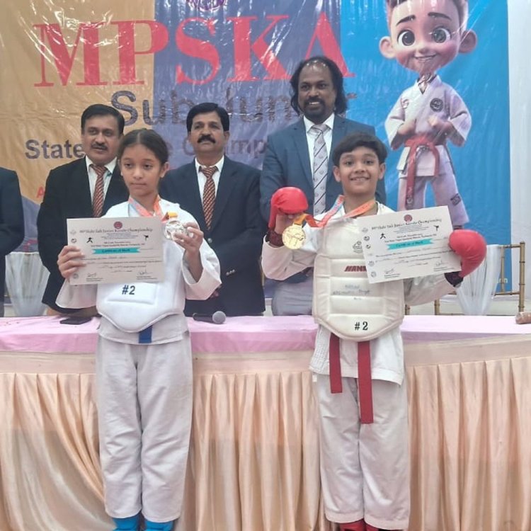 रक्षा बिष्ट ने राज्य स्तरीय चैंपियनशिप में हासिल किए 2पदक:जवाहरलाल स्कूल भोपाल की छात्रा ने कराटे में जीता कांस्य और रजत