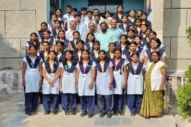 नवोदय विद्यालय में परमाणु ऊर्जा विषय पर कार्यक्रम