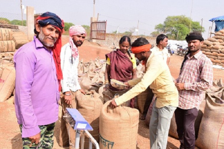 माइक्रो एटीएम के माध्यम से किसानों को मिल रही शीघ्र राशि