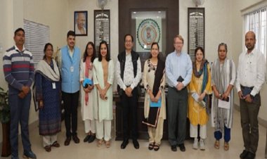 कलेक्टर से यूनिसेफ इंडिया के प्रतिनिधिमण्डल ने की सौजन्य भेंट