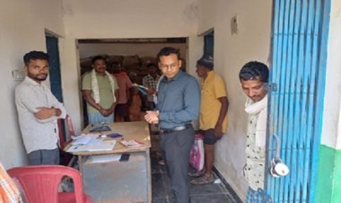 कलेक्टर ने किया शैक्षणिक संस्थानों का औचक निरीक्षण