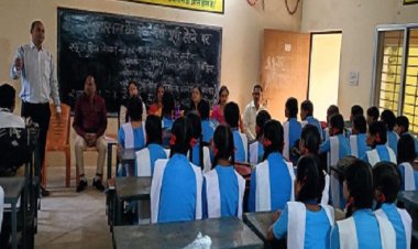 हरदी हाईस्कूल में सुशासन पर विचार गोष्ठी