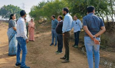 सीईओ ने महात्मा गांधी नरेगा अंतर्गत क्षेत्र में निर्मित और निर्माणाधीन कार्यों का किया निरीक्षण