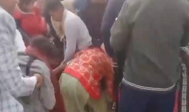 पंडित प्रदीप मिश्रा की कथा में भगदड़, कई महिलाएं घायल...