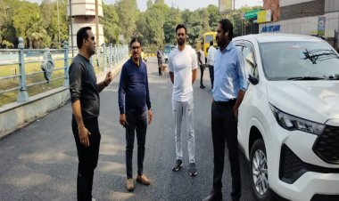 आयुक्त ने सड़क डामरीकरण कार्य की प्रगति देखी, गुणवत्तायुक्त कार्य करने के निर्देश