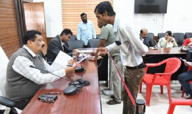 शराब दुकान को अन्यत्र स्थापित करने ग्रामवासियों ने दिया आवेदन