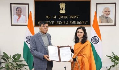 डॉ. मनसुख मांडविया ने 34 नवनियुक्त श्रम प्रवर्तन अधिकारियों को दिए नियुक्ति पत्र