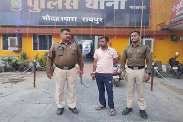 चाकू लेकर घूमने वाला बदमाश गिरफ्तारचाकू लेकर घूमने वाला बदमाश गिरफ्तार