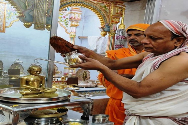 बड़ा मंदिर में मनाया गया अरहनाथ भगवान का जन्म कल्याणक महोत्सव