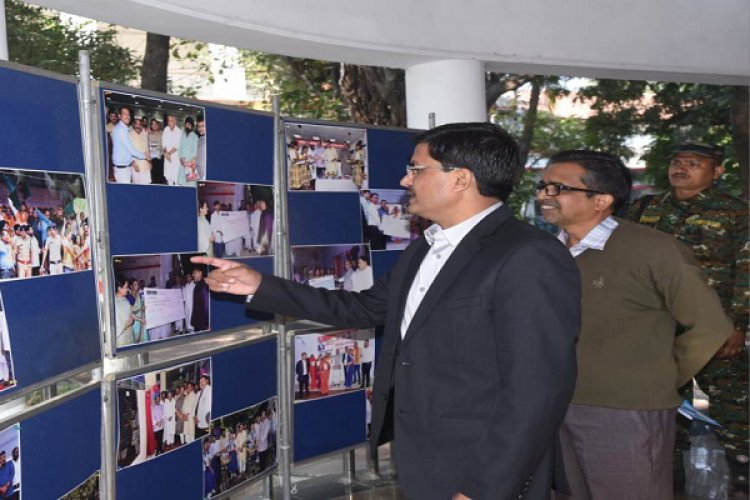 कलेक्टर ने किया विकास प्रदर्शनी का शुभारंभ