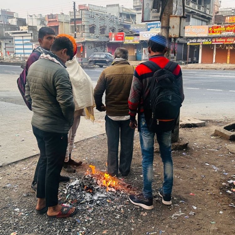 मंदसौर जिले में बढ़ती सर्दी से मिली राहत:पिछले दो-तीन दिनों में पारा 2 से 3 डिग्री बढ़ा, आने वाले दिनों में फिर बढ़ेगी सर्दी