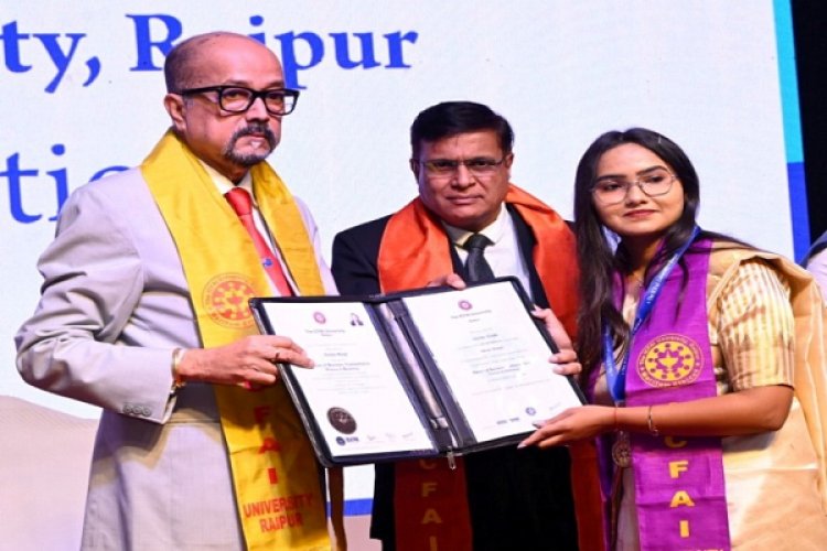 जीवन में आगे बढ़ने के लिए सीखना जरूरी है : राज्यपाल डेका