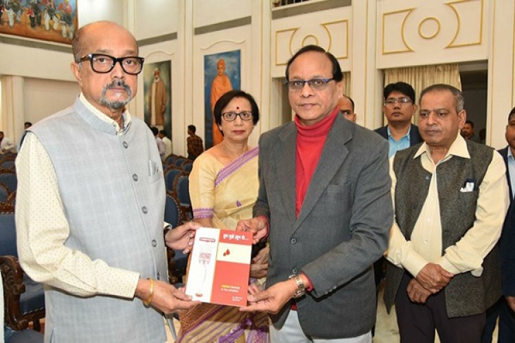 राजभवन के शिविर में डॉ. अरविन्द नेरल का 125वां रक्तदान