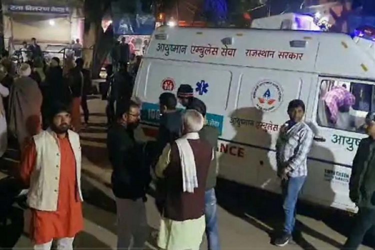 राजस्थान के करौली में भीषण हादसा, कार के परखच्चे उड़े, पांच की मौत, 15 घायल, कैलादेवी से लौट रहा था परिवार