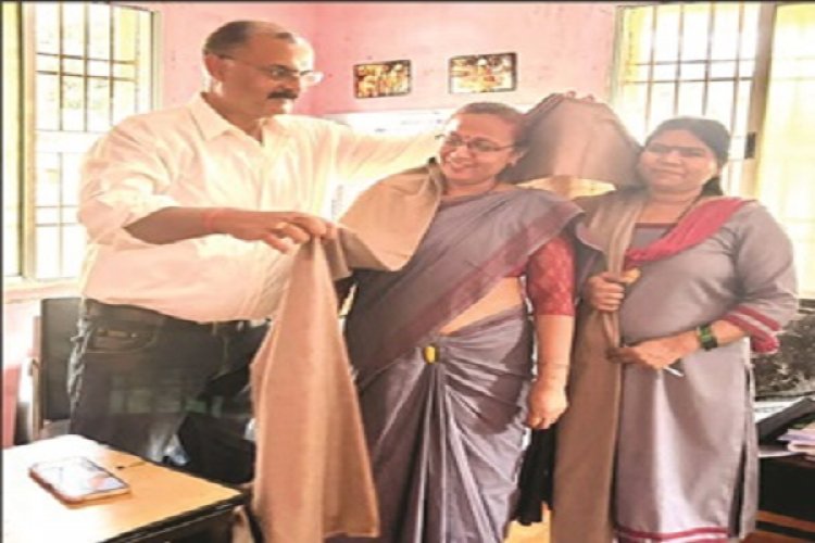 आंगनबाड़ी सहायिकाओं का कार्य की सराहना कर जीई फाउंडेशन ने किया सम्मानित