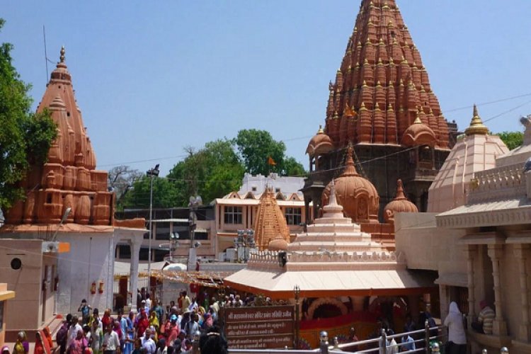 महाकाल मंदिर में आज से दो दिन बंद रहेगी 250 रुपये की शीघ्र दर्शन टिकट सुविधा, भस्म आरती बुकिंग भी नहीं