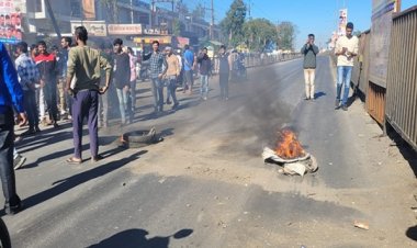 यूनियन कार्बाइड का कचरा जलाने के विरोध में पीथमपुर-सागौर पूरा बंद, चक्काजाम की कोशिश