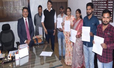 सहकारी बैंक के दिवंगत कर्मचारियों के आश्रितों को मिली अनुकंपा नियुक्ति