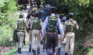 जम्मू-कश्मीर के डोडा में सुरक्षा बलों का तलाश अभियान जारी