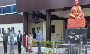 महात्मा गांधी की पुण्यतिथि पर कोरिया जिला प्रशासन ने दी श्रद्धांजलि