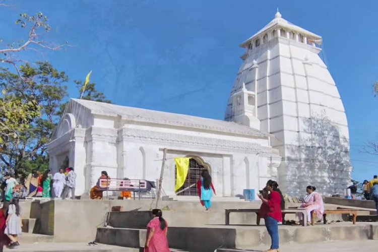 सिद्ध बाबा मंदिर: आस्था, प्रकृति और विकास का अद्वितीय संगम