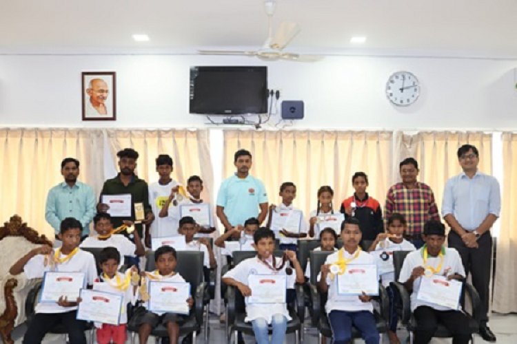 राज्य स्तरीय पैरा एथलेटिक्स प्रतियोगिता में बीजापुर को मिला 28 पदक