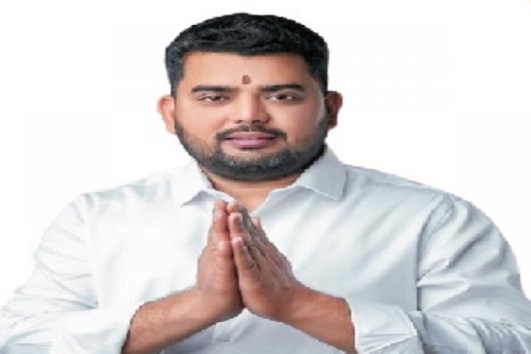 कांग्रेस के राहुल तिवारी ने स्वामी विवेकानंद सदर बाजार वार्ड 44 से पेश की दावेदारी